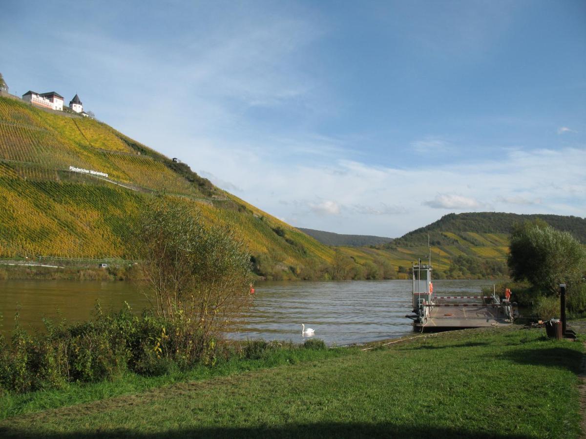 Vila Moselhaus Tante Emma Pünderich Exteriér fotografie